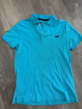 Hollister Men’s Bright Teal Polo Shirt